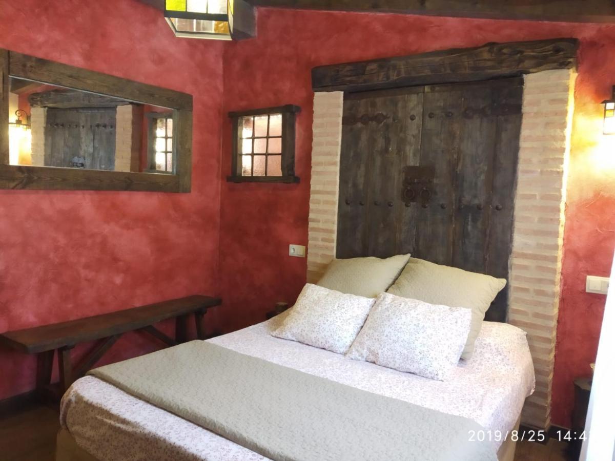 Casa Rural La Charolesa Aguilera Esterno foto