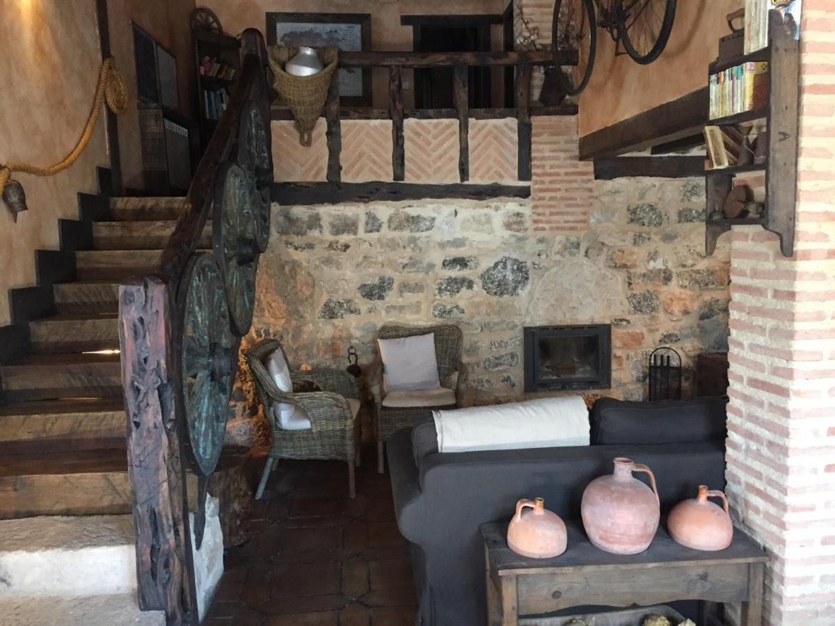 Casa Rural La Charolesa Aguilera Esterno foto